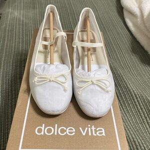 Dolce Vita Mesh Shoes size 7